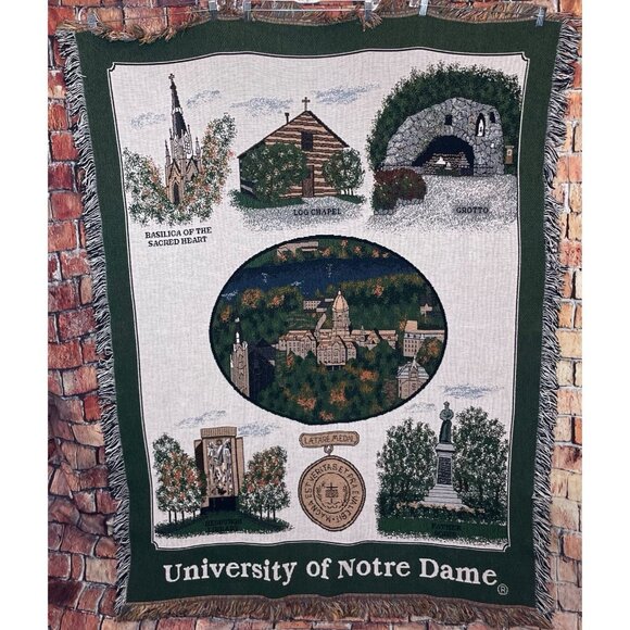 University of Notre Dame Fighting Irish ND Stadium Fringe Tapestry Throw Blanket - Picture 1 of 10